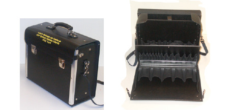 8220 Werkzeug-Koffer aus schwarzem Rindleder mit verstärktem Boden sowie Alukanten - einschl. Trageriemen - leer